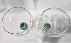 MINT 2 Mikasa Juilliard Balloon Wine Glasses Emerald Tear Drop stem hand blown