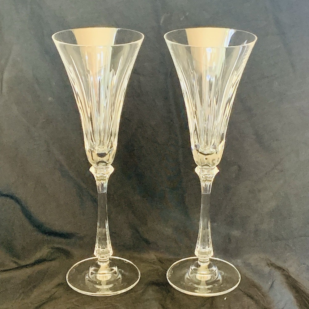 Oscar de la Renta Set 2 Signed Crystal Champagne Flute Glasses
