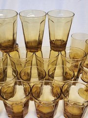 Vtg Amber Glasses Set 39 Paneled Optic
