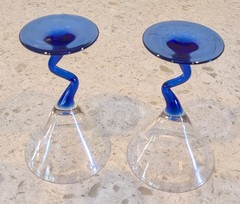 2 Libbey Cobalt Blue Swerve Zig-Zag Stem Cocktail Glasses MCM Style Courbe MCM