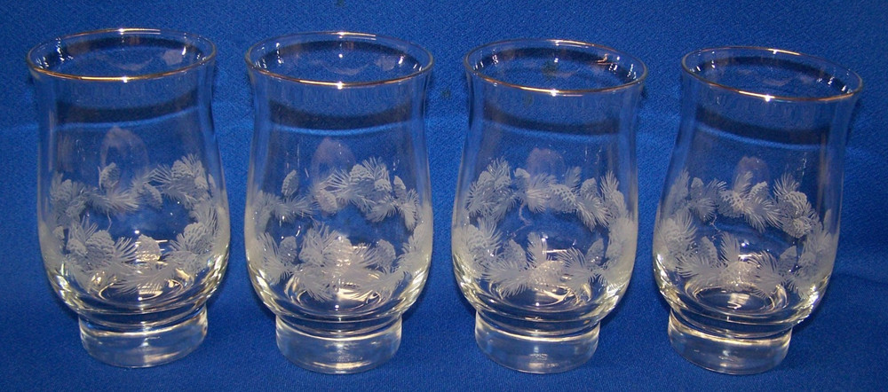 4 VTG Libbey Frosted Etched Pine Cones Tumbler Glass Gold Rim Winter Christmas