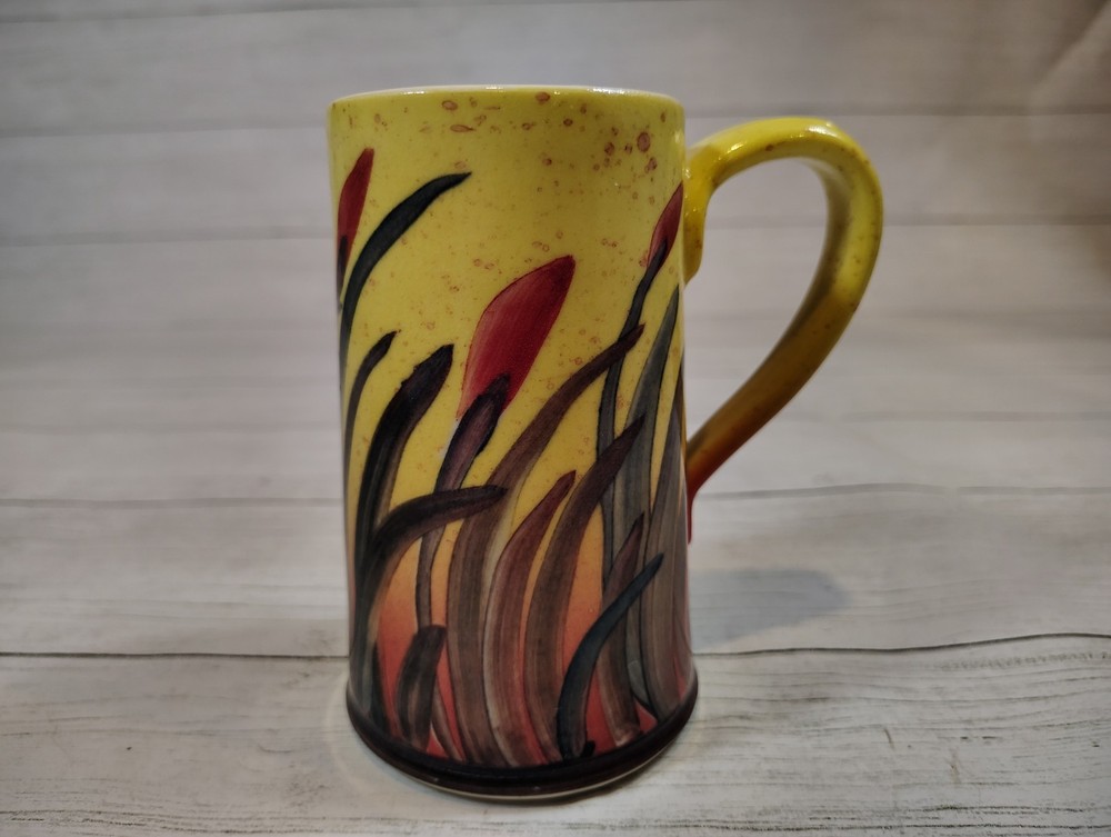 Linden Hills Pottery, Signed MK, Hand Painted, Coffee/Tea, Mug Cup, Floral Art