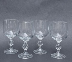 Bohemia Crystal Claudia Wine Goblets Set of 4 – Clear Ball Stem 5-3/4″ 8 oz