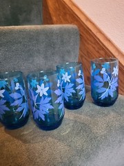 Vintage MCM Libbey Awesome Blue Daisy Juice Glasses 4” H Great Used Condition