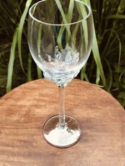 Art Wine Glass Ion Tamaian Romania Signed Hand Blown 10 3/8″