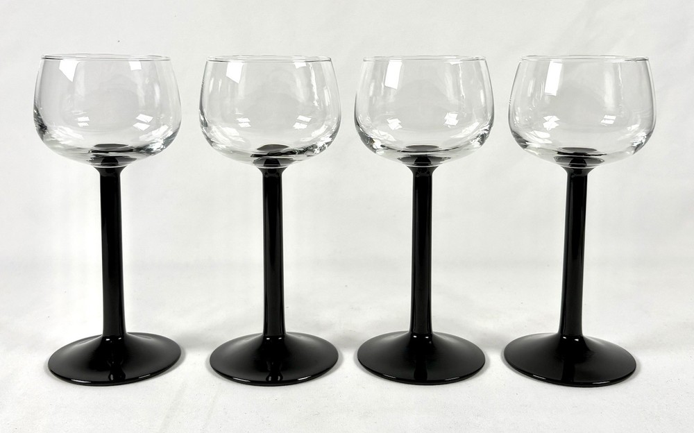 💥Vintage Luminarc France Black Stem Wine Glasses Set 4 Clear Bowl Goblets.
