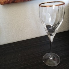 4 Swirl Bowl Wine Glasses Palio Gold Pattern by Primavera Di Cristallo Gold Rim