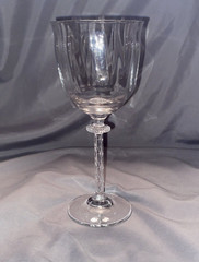 Southern Living GALLERY COLLECTION Crystal Water Goblet Wine Glass 7 5/8″