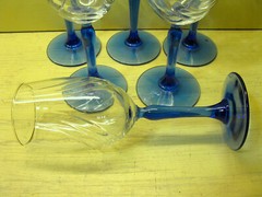 6 Libbey CRYSTAL BLUE Water Goblets Drape Optic Clear Bowls Blue Stems Gold Trim
