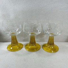 Vtg Roemers Amber Beehive Stem 5.25” Wine Glass W/ Etched Grape Leaves Set 3