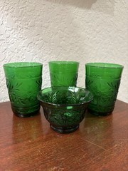 Anchor Hocking Vintage MCM Green Sandwich Custard Cup/Juice Glasses
