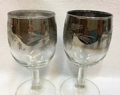 Wine Glasses Goblets Glass Black Ombre Clear Etched Floral w/ Storage Caddy Vtg