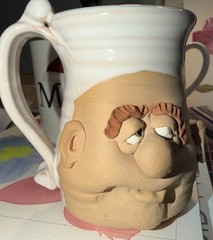 Peter Petrie “Ugly Face” Stoneware Mug. EUC! White & Beige. Fun Mug!