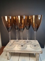 Vintage Dark Amber Clear Long Stem Water/Wine Glasses Set of 5 10″ Tall 18 oz