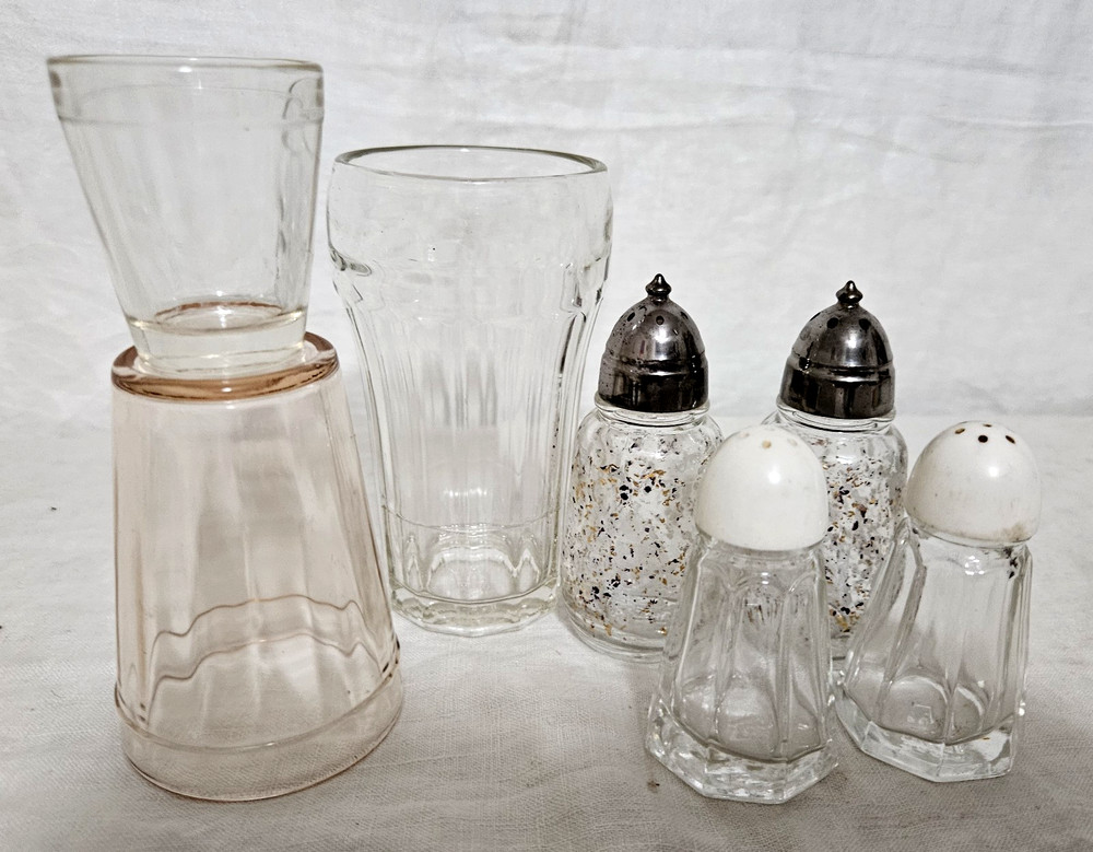 RARE Hazel Atlas Lot Shakers Glasses 1 Pink 3″/ 1 shake 4.5″ Glass /1 Shot