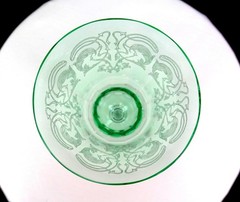 Bryce Bros Vaseline Uranium Glass 2 Paige Scrolls 8oz 7 7/8″ Water Goblets 1920-