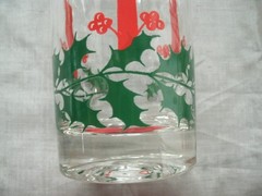 Vtg Unknown MFG Set of 8 Christmas Tumblers Holly Berries & Candles UNK14877 EC