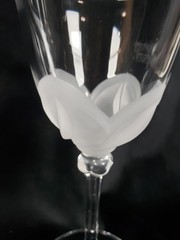 3 JG Durand Florence Crystal Frosted Petals Wine Glasses 7 1/4″ Tall EUC