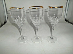 Gorgeous Set of 3 Gorham Diamond Gold Cut Crystal 8 oz. Wine Stems