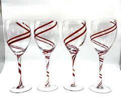 Pier 1 Red Swirl Wine Glasses 9″ Hand Blown Set of 4 Pier One Glass Swirline Red