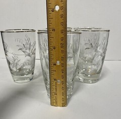 Set Of 5 Vintage Libbey White Gold BLUEBELL Floral Gold Rim Tumbler Glasses 8 oz