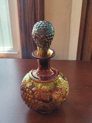 Nice Purple Northwood Carnival Glass Grape & Cable Cologne Bottle w Stopper
