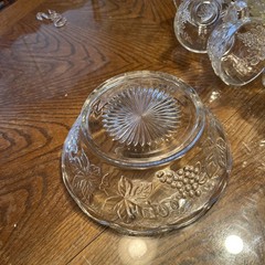 Vintage Anchor Hocking Glass Harvest Grape Punch Bowl Set, Scalloped, 12 Cups