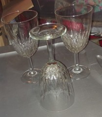 Vintage Set of 3 Diamond Star Beveled Stem Wine Glasses Made in France 5.75″ T