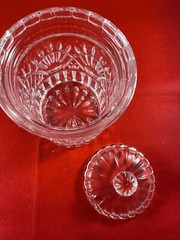 Godinger biscuit jar. *new*. crystal freedom covered biscuit jar #2911