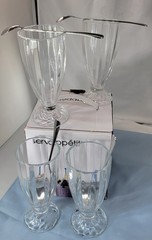 Servappetit Milk Shake Heavy Ribbed Glass Set of 4 With 4 Long Metal Spoons
