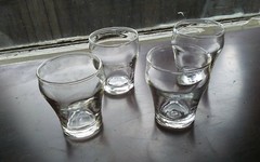 Rare set vtg 4 Dominion wavy clear fountain soda shop glassware shot glasses 2″