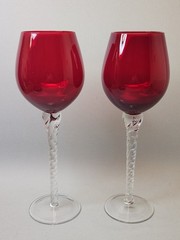 Bombay Co Scarlet Red XL Wine Glass With Twist Stem (11.5″ Tall) Set of 2