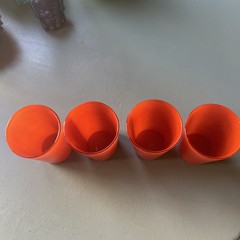 4 Vintage Hazel-Atlas Moderntone Orange Platonite Juice Glasses 3.5″ – c. 1940s