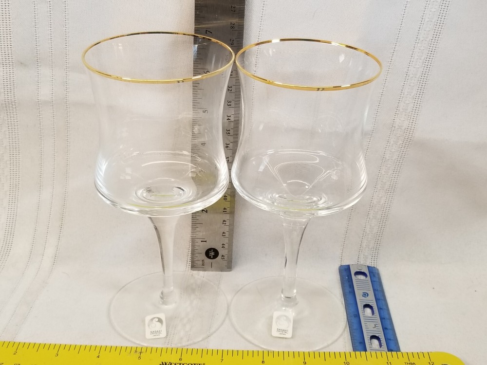 2 SASAKI SAS34 Wine / water Glass goblet / Hour Glass w/ Gold Trim 7″