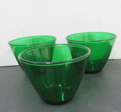 3 VINTAGE FOREST GREEN BATTER BOWLS MIXING BOWLS 4 HEIGHT ANCHOR HOCKING
