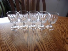 Liquor Cordial Arcoroc Artic Wine Crystal Cut 6-Sided Stem 1.5 Oz – Set of 5