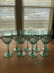 Luminarc Vive France Turquoise Wine Glasses Set Of 8 7.5” Tall EUC VTG