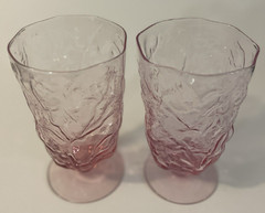 2 Crinkled Pink Glasses Morgantown Seneca Driftwood 12 oz Footed Tumblers VTG