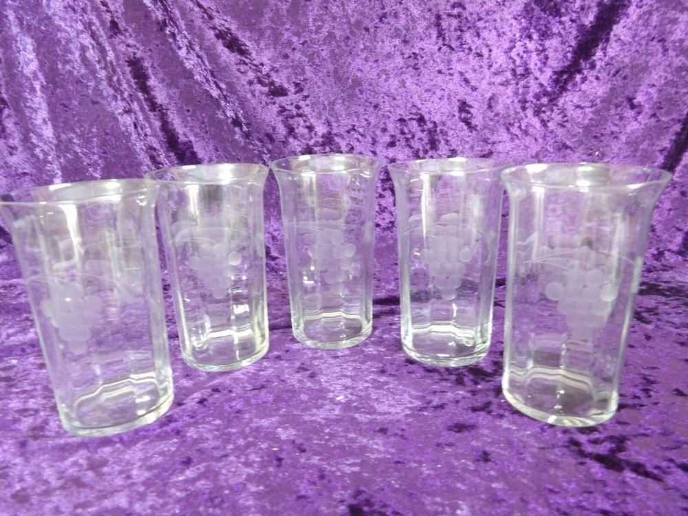 SET OF 5 JUICE GLASSES ETCHED GRAPE OPTIC PANEL
