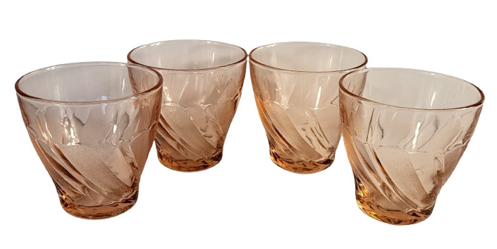 Vereco Duralax Swirl Pink Small Juice Glasses Set Of 4 Vintage 3 Inches Tall