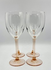 Luminarc Wine Glass Blush Pink stemmed, Set of 4 Vintage