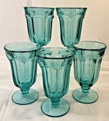 Vtg Imperial Glass Lt Blue Iced Tea 6 5/8″ Glass Old Williamsburg USA 5