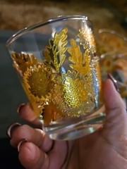 4 VTG BARLETT 22k GOLD CHRYSANTHEMUM 8 OZS whiskey or shot Glasses 3.5”x3”
