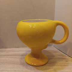 Vintage Tweety Bird Mug 2000 Warner Bros Ceramic Pedestal Looney Tunes Cup