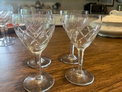 Val St Lambert Wine glasses, arches and exes 6 sided stem, set of 4