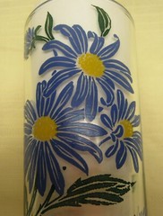 Michaelmas Daisy Peanut Butter Glass Glasses Drinking Kitchen Mauzy Blue MINT