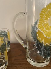 Rare Vtg Glass Pitcher & 4 Glasses 1950 Mcm Handblown Handpainted Yellow Poppies