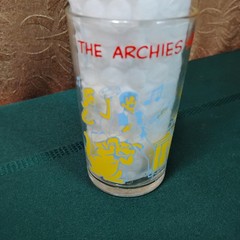 Vintage 1971 ARCHIE COMIC PUBLICATIONS INC 8oz JUICE GLASS HAVING A JAM -5