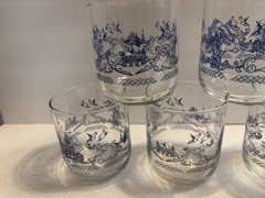 VTG 7 – Blue Willow Drinking Glasses Tumblers Asian Temple 10 oz