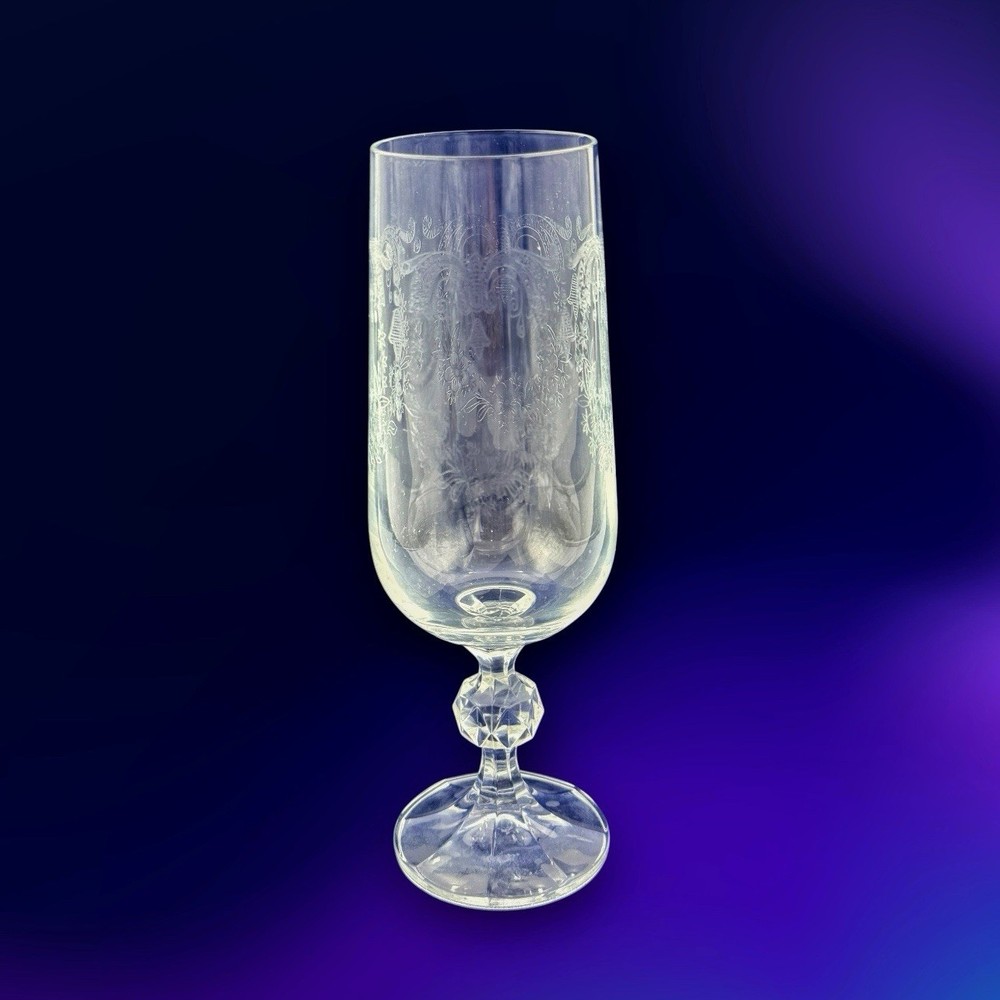 Bohemian Crystal «CASCADE» Needle Etched Elegant Fluted Champagne Glass 6-3/4″